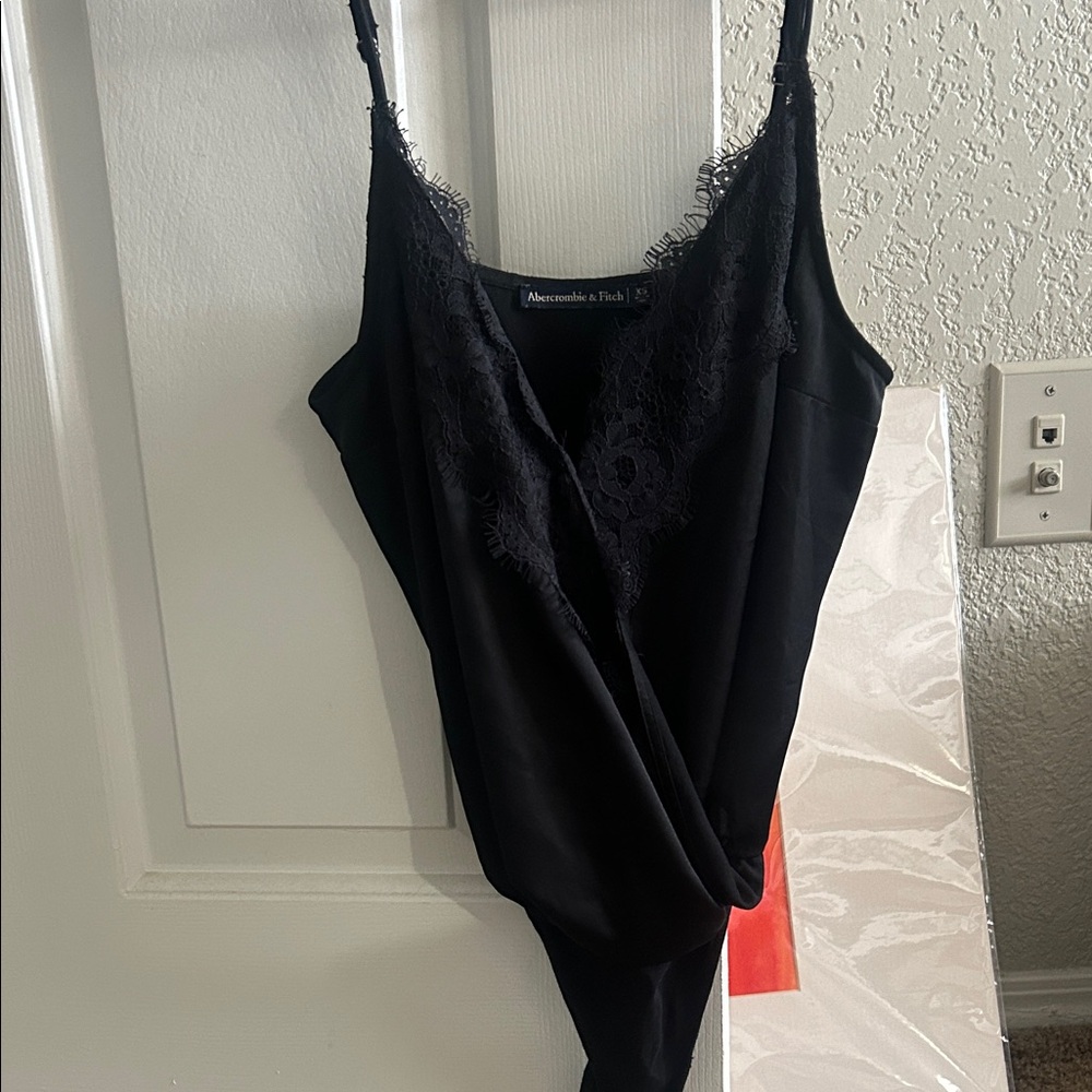 Abercrombie & Fitch Black Lace Detail Top